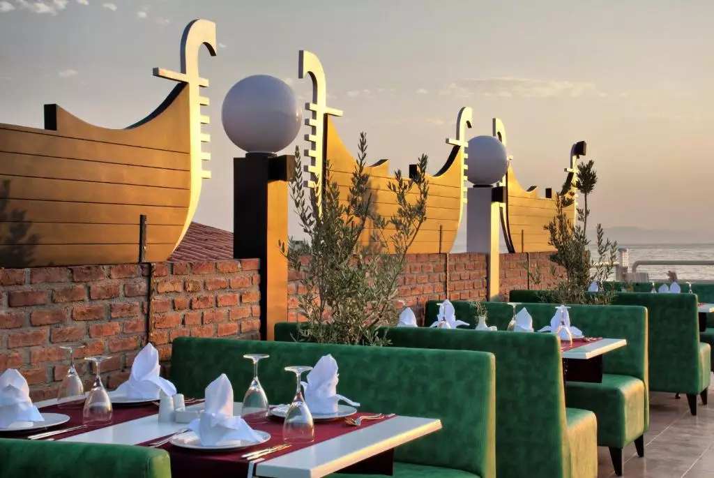 ephesia holiday restaurant